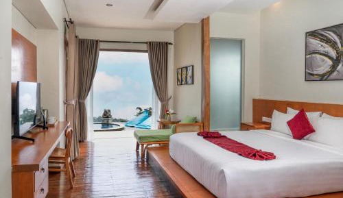 King Room with Mountain View