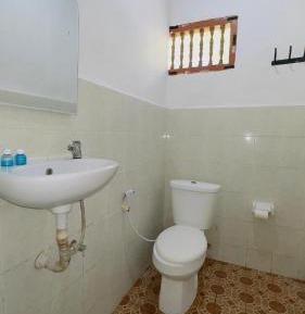Basic Double or Twin Room with Fan