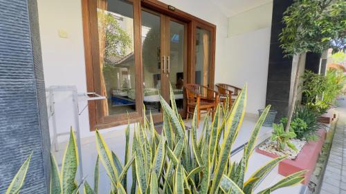 Standard Double Room with Hot Water