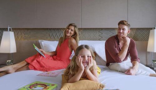 Classic King Room with Free Daily Chocolate Hours and Daily Resort Activities