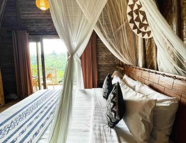 King Room with Balcony