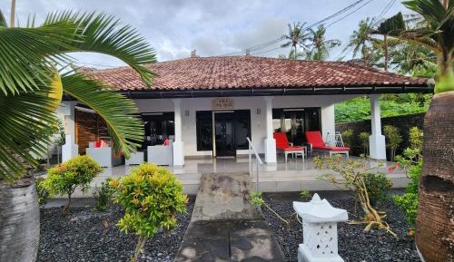 Deluxe Bungalow with Garden View