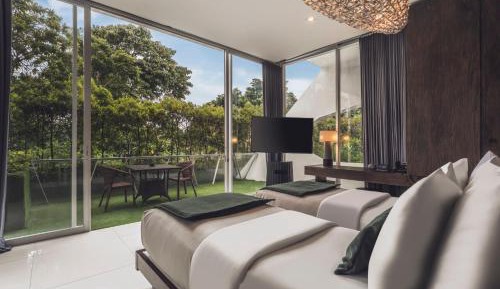 Seminyak Suite Twin