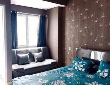 Studio Apartment with Balcony