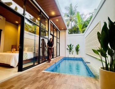 Villa with Private Pool