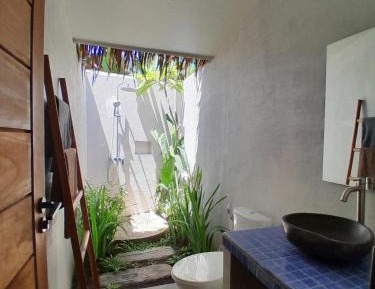 One-Bedroom Bungalow