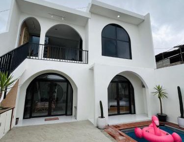 One-Bedroom Villa