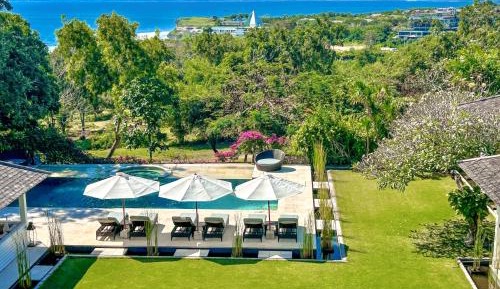Villa with Sea View