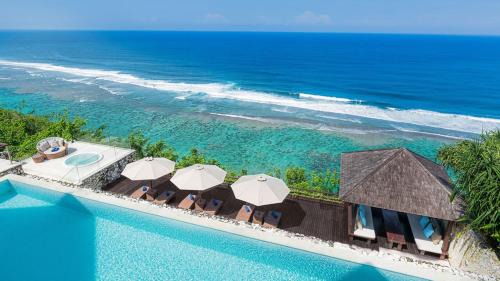 Villa with Sea View