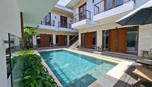 Queen Room with Balcony