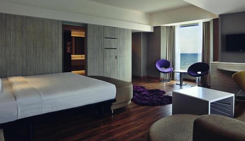 Executive King Room with Sea View