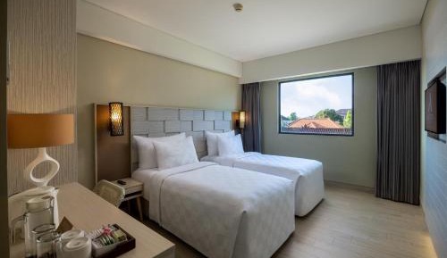 Deluxe Room with City View