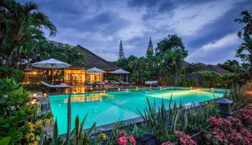 Villa - Beach Front