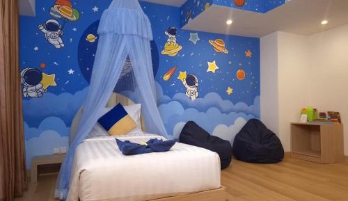 Thematic Family Room with Free Welcome Beer