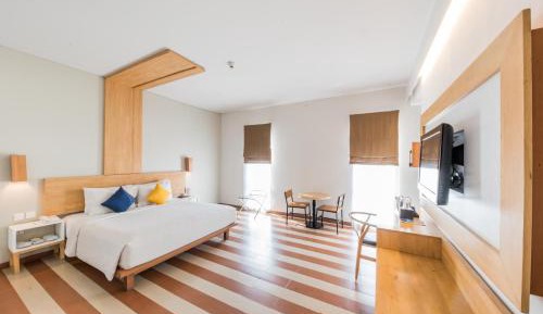 Deluxe Family Room