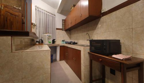 One-Bedroom Suite with Kitchenette 