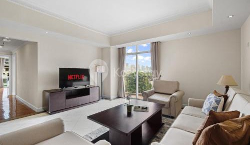 Two-Bedroom Signature