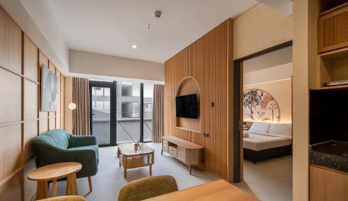 One-Bedroom Apartment with Balcony