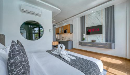 Junior Suite with Private Kitchen 