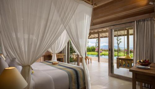 Sunrise Two Bedroom  Pool Villa with Free Return Harbor Transfer