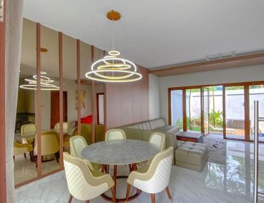 Deluxe Villa
