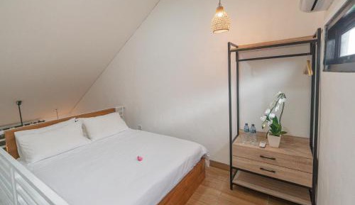 Double Room with Pool View