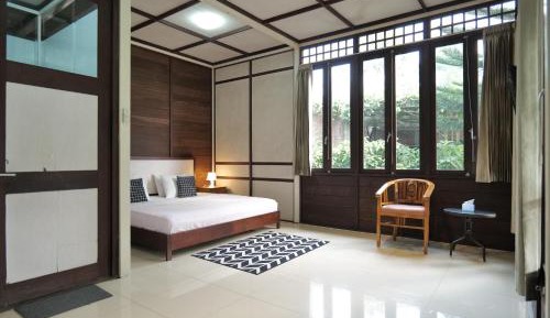 Family Room with Terrace