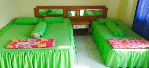 Triple Room with Lake View