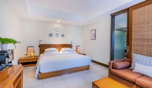 Deluxe Room with Coffee Capsule Machine and Free Unlimited Laundry Service