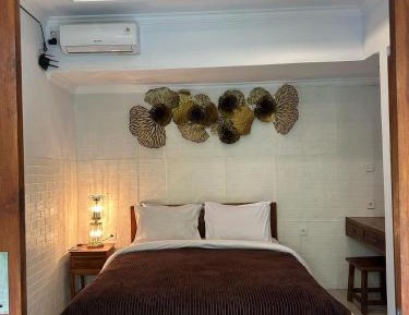 Double Room with Pool View