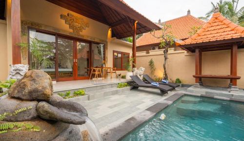Villa with Private Pool