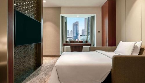 Family King Room With City View