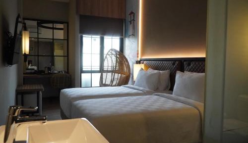 Deluxe Double or Twin Room
