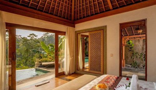 One Bedroom Private Pool Villa with Jungle View