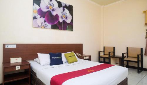 Standard Queen Room