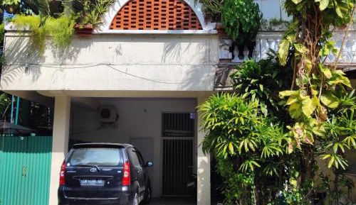 Studio - Split Level