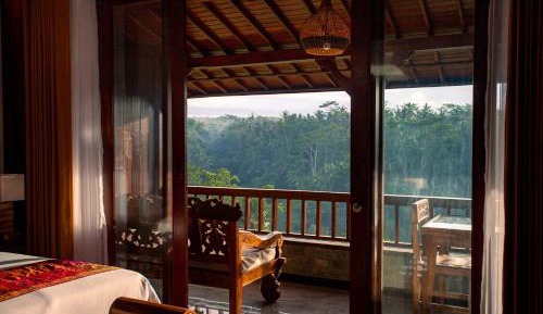 Deluxe Room with Valley View