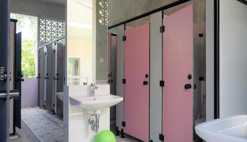 Basic Triple Room with Shared Bathroom
