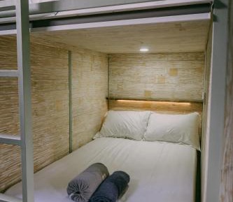 8-Bed Mixed Dormitory Room