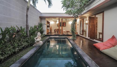 Two Bedrooms Private Pool