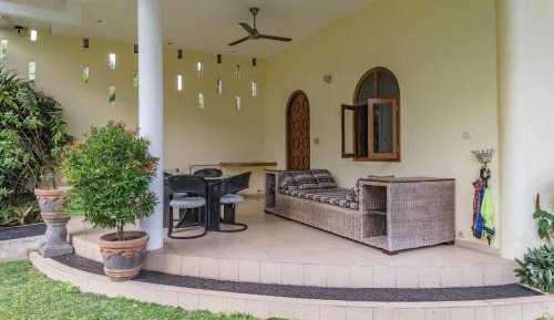Deluxe King Suite
