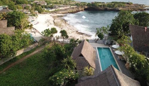 Four Bedroom Villa Beach Front
