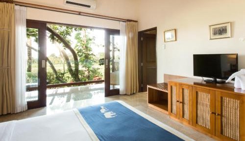Double or Twin Room with Paddy Field View