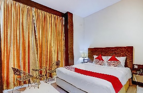 Lubuk Baja Hotel | OYO 90350 Hotel Five Star 2