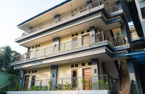 Megamendung Hotel | RedDoorz Plus @ CIbogo Puncak 3
