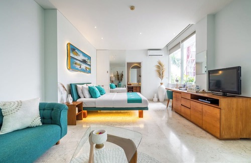 Legian Hotel | AQ-VA Hotel & Villas Seminyak