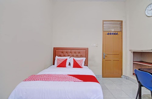 Dumai Hotel | Hotel O Lavina Guesthouse