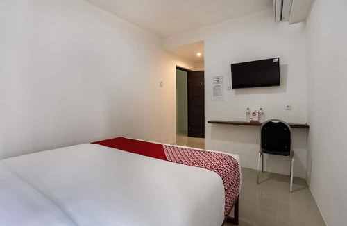 Cimahi Hotel | Capital O 3463 Cimahi Guest House
