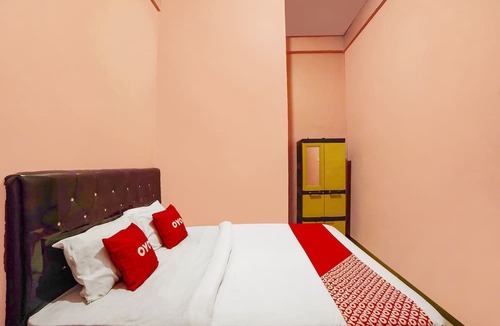 Medan Hotel | OYO 91234 Aladinmar 2
