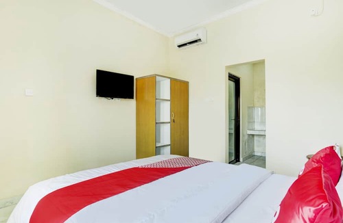 Taman Griya Hotel | Hotel O Pondok Dukuh